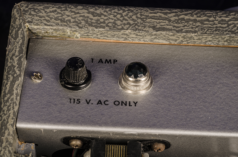 M-8 Amplifier Amplifiers | Fretted Americana Inc.