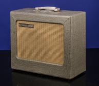 1958 Rickenbacker M-8 Amplifier